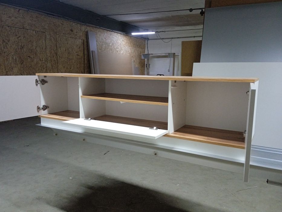 ТВ тумба сатылады