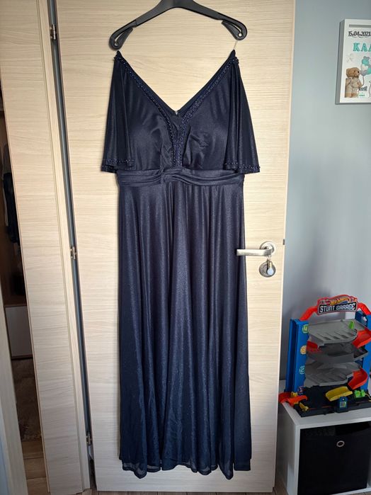 Официална дълга  рокля