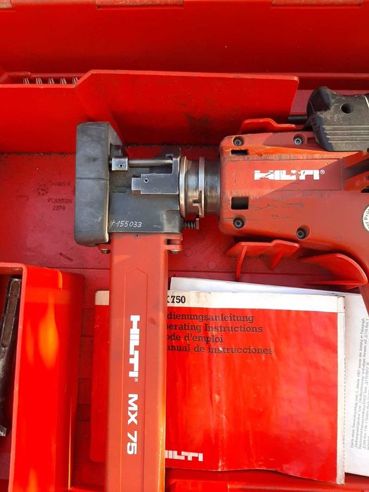 HILTI DX 750 инструмент за директен монтаж