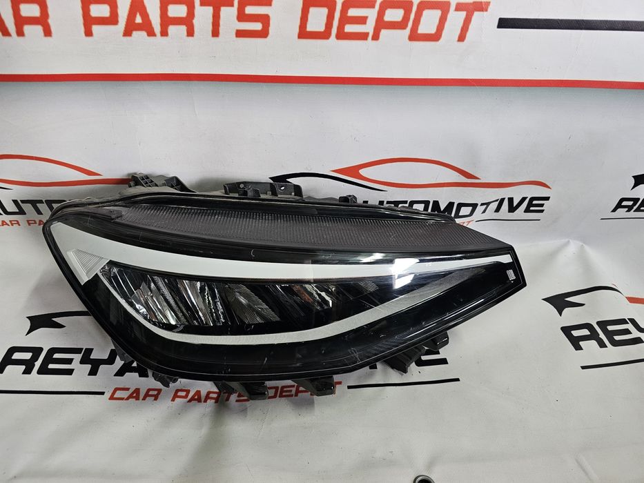 Far dreapta led VW iD4 iD.4 cod 11B941006A