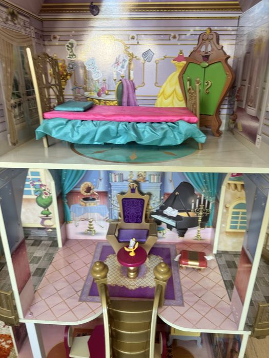 Casuta de Papusi din lemn Printesa - Belle Disney