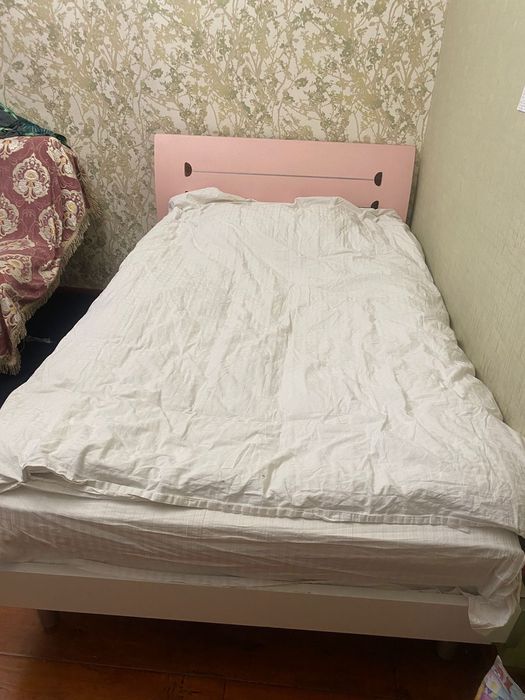 Продается детская мебель для девочек