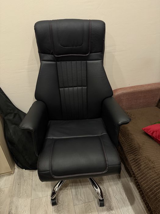 Продам офисное кресло