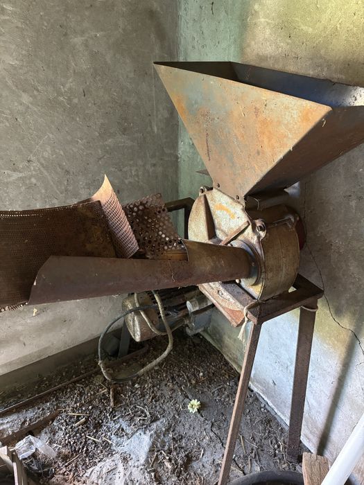 Монофазна фуражомелка