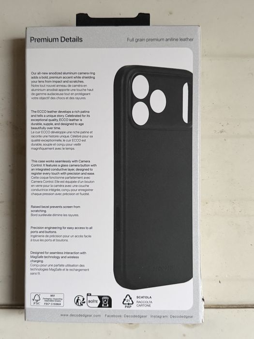 Decoded Leather Кейс 17 про макс