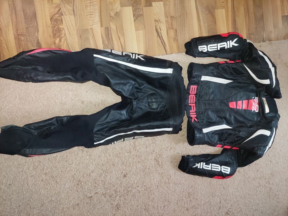 Costum moto Berik,doua piese,geaca si pantaloni piele,marime 54