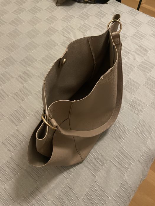 Бежова чанта за рамо