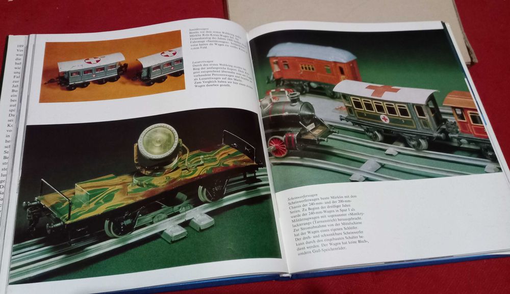 Продам редкую книгу про железнодорожный моделизм начала ХХ века.