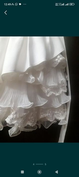 Продам на девочку платье