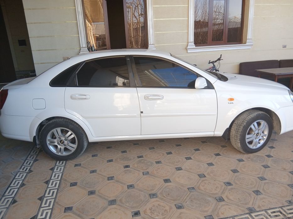 LACETTI 1.8 xolati yaxshi Samarqand