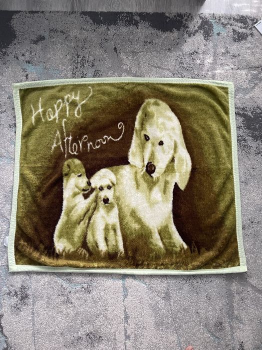 Бебешки одела и пелини