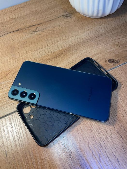 Samsung S22+ holati A+