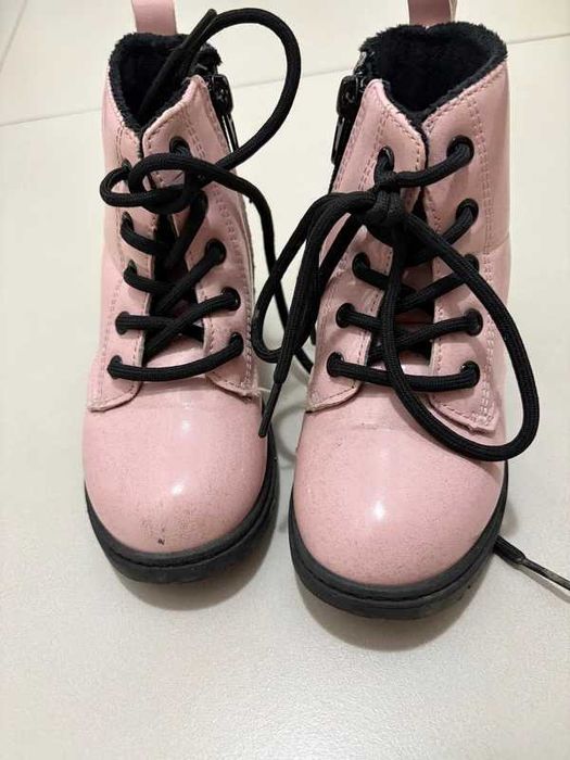 Ghete Sinsay marimea 25