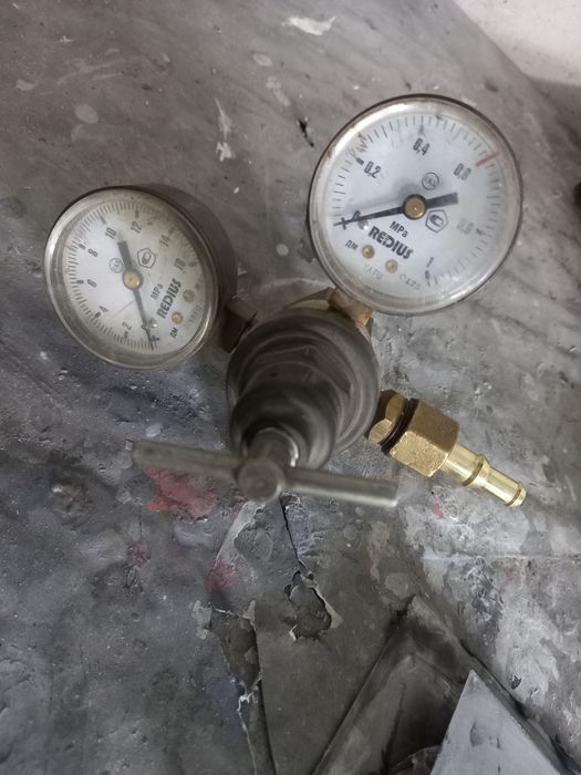сварочно-газовый редуктор