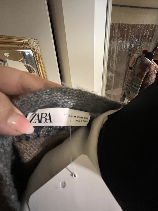 Pulover Zara deosebit ( nou)