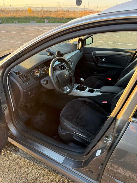 Vând Renault Laguna 3 2008 2.0 DCI