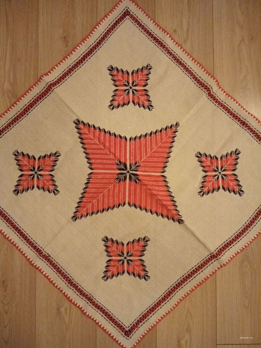 Mileuri macrame, broderie manuală