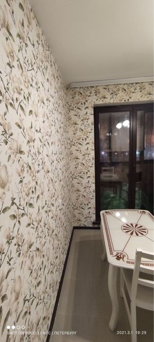 Поклейка галтель, уголков ,обоев.