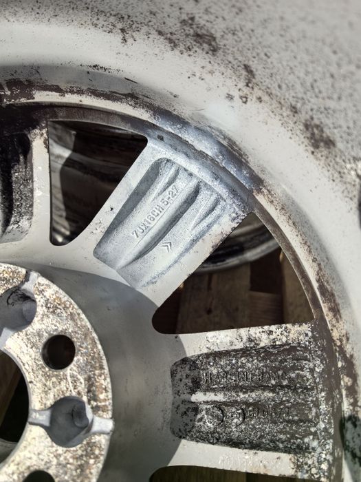 16 цола 5 х 98 мм Ситроен Ц8 / Пежо 807 / Ланча Федра и други