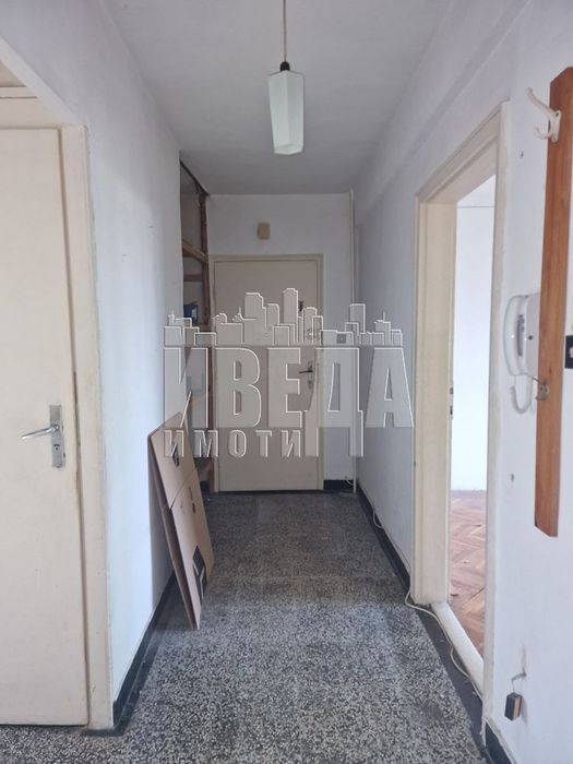 Продава се Тристаен апартамент в Варна, Левски - 80 кв.м за 1500 €/кв.м - Снимка #5