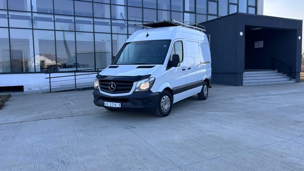 mercedes-benz sprinter