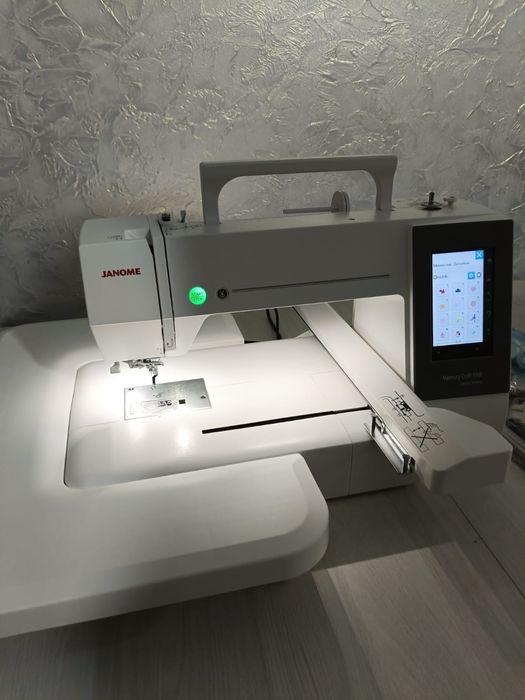 Вышивальная машинка Janome 550e
