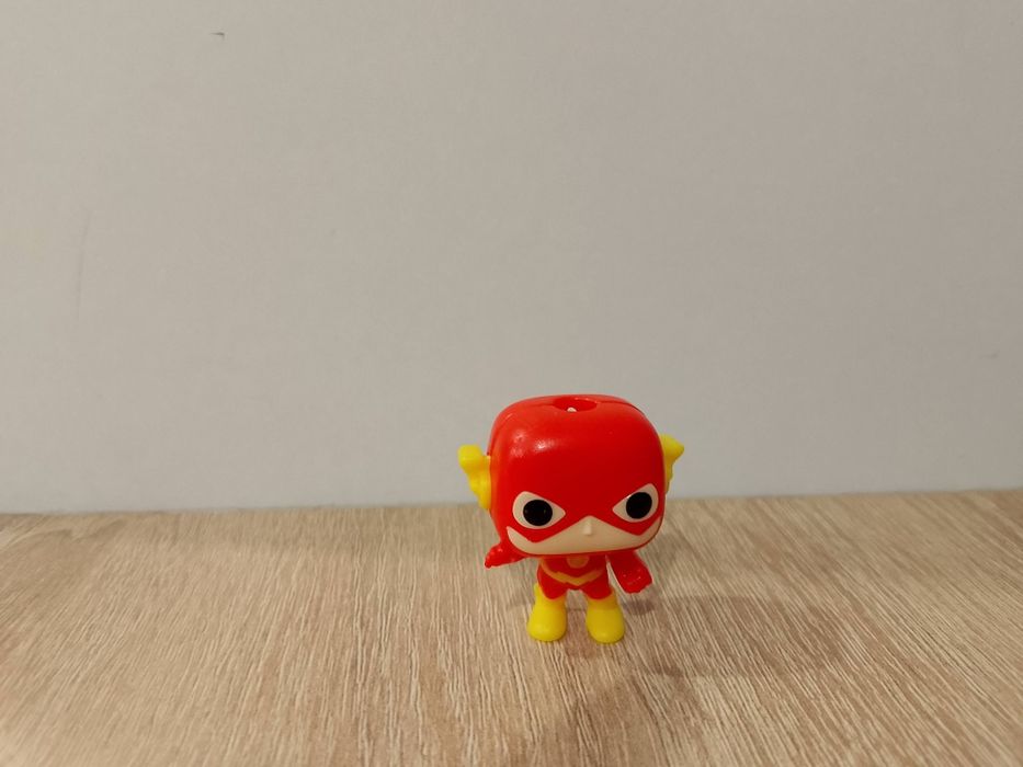 Флэш из старый колекций kinder joi