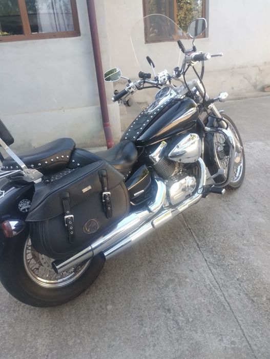 Honda shadow spirit 750