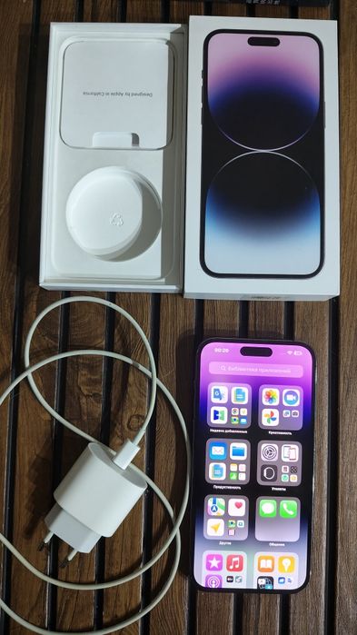 Продам IPhone 14 PRO MAX.