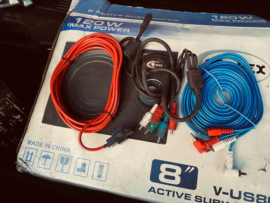 Продается сабвуфер 120W