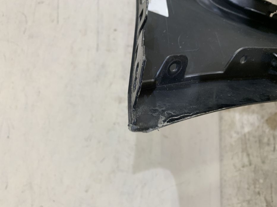 Bara fata Audi A3 Hatchback, facelift, 2016, 2017, 2018, 2019, cod origine OE 8V3807437AF.