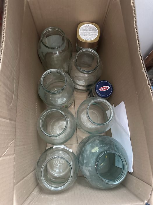 Продам банки можно с крышкой