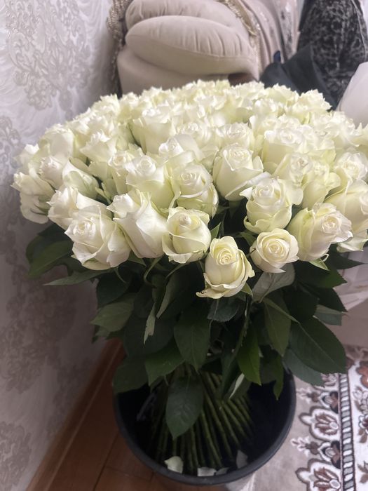 Продаю букет.. свежие , в течкнии 24 часа