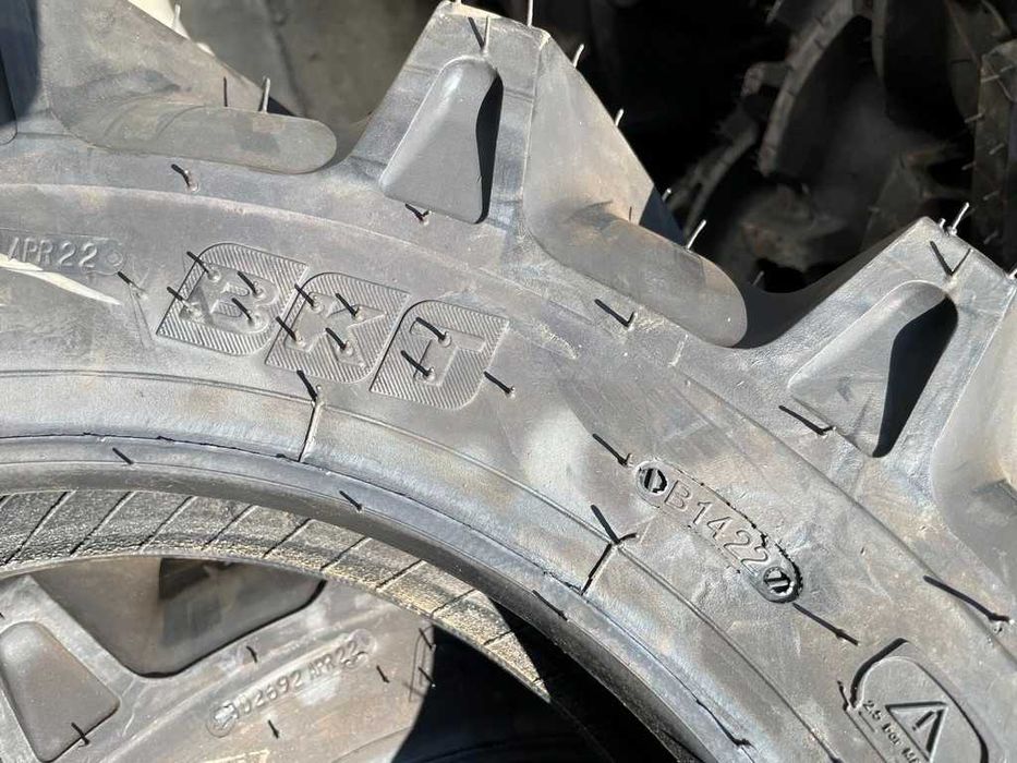 6-14 cauciucuri noi cu 4 pliuri marca BKT pt tractor japonez KUBOTA