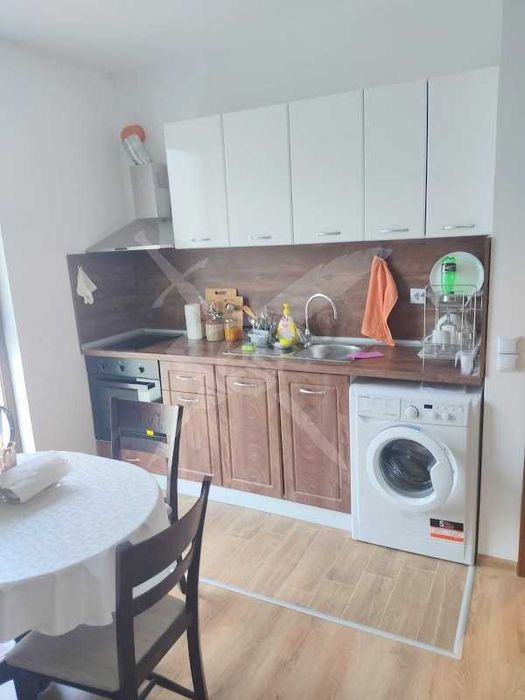 Продава се Двустаен апартамент в Черноморец - 77 кв.м за 1117 €/кв.м - Снимка #3