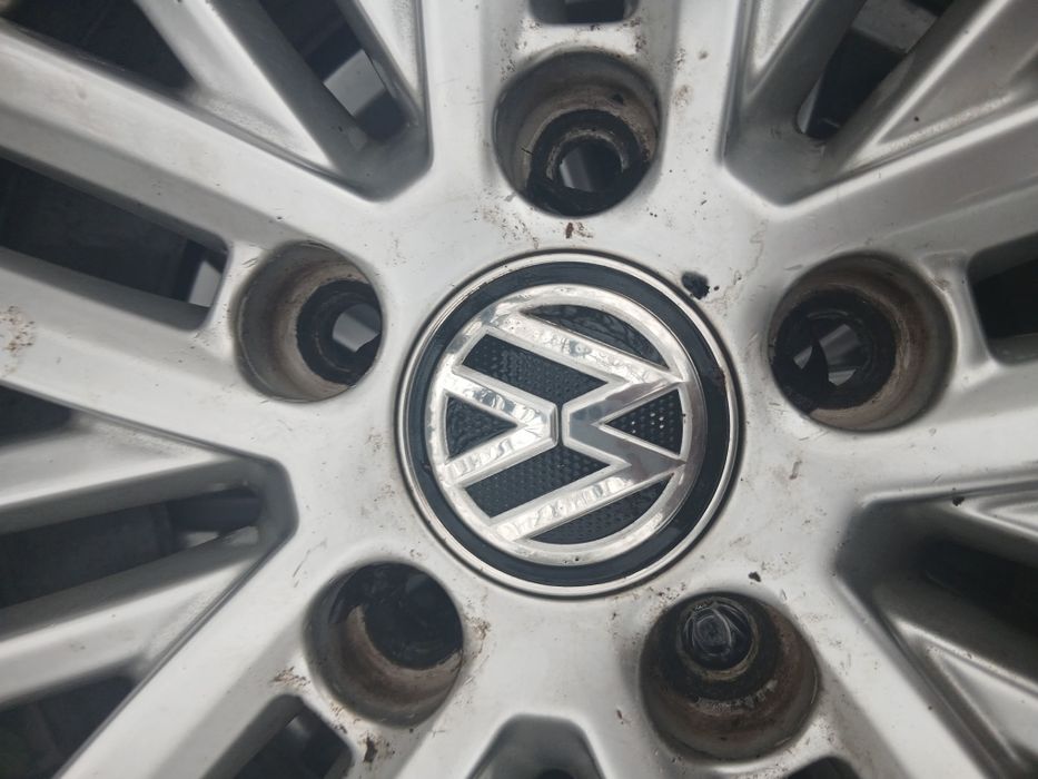 Vand genți pe 16 Wolkswagen Passat