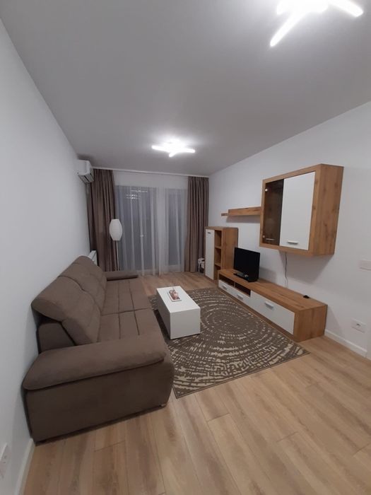 Închiriez apartament cu 2 camere Prima Universitatii