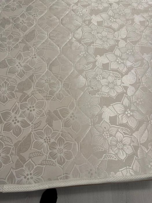 Матрас для спальни