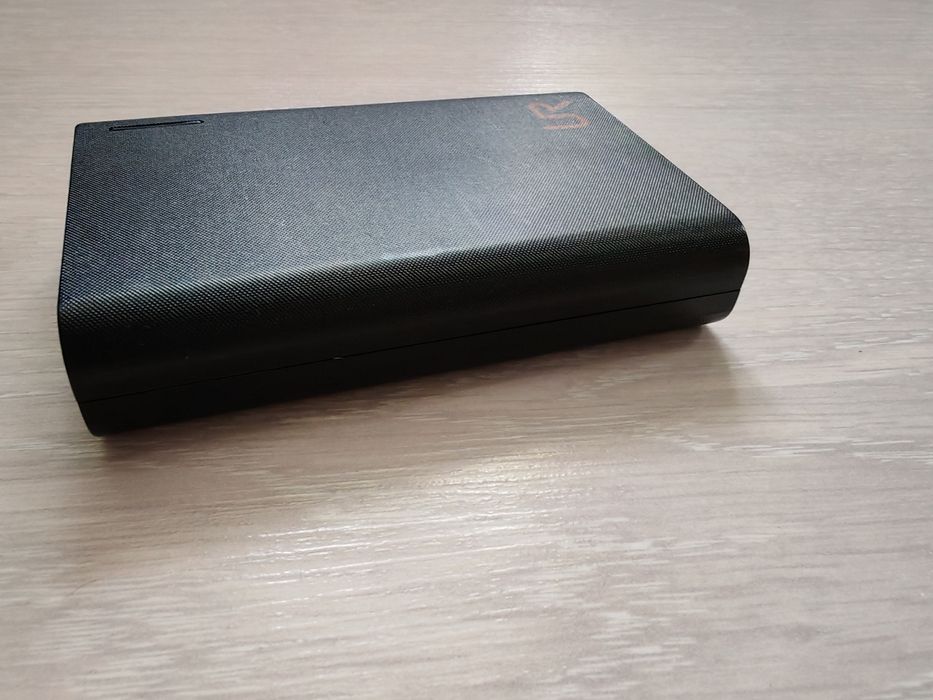 Powerbank преносима батерия Urban Revolt 8800mAh