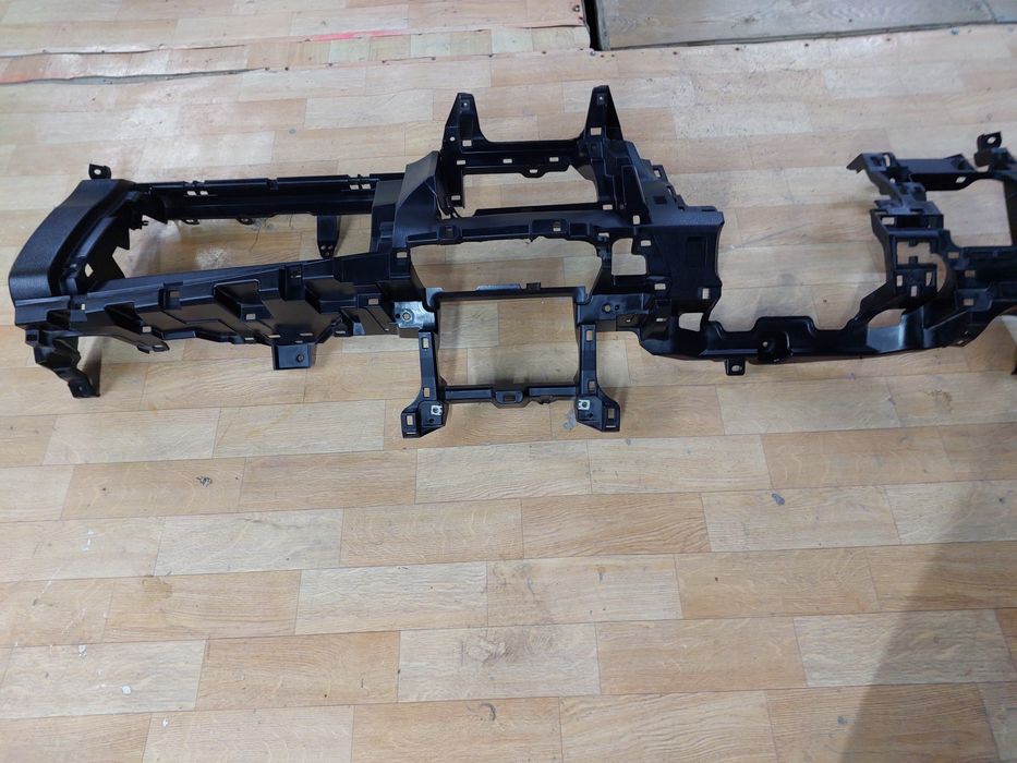 Toyota Rav 4 Торпеда 2018