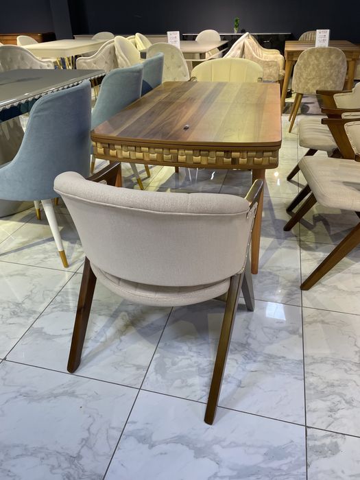 Stul Kereslo qulay kafe va restoran