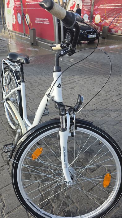 Bicicleta dama Kross Reale marimea M , 7 viteze Schimbator in butuc Shimano