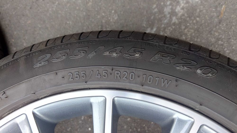 Джанти с гуми за Мерцедес 20 цола