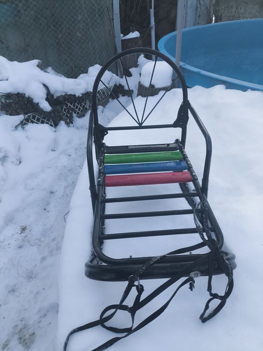 Санки почти новые