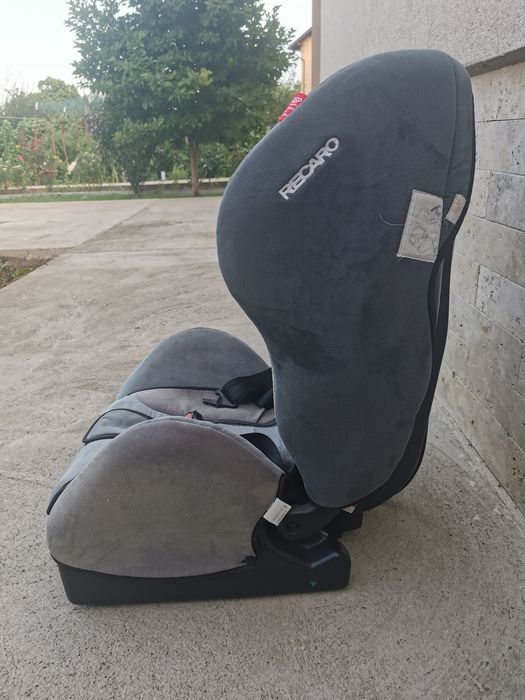 Столче за кола Recaro