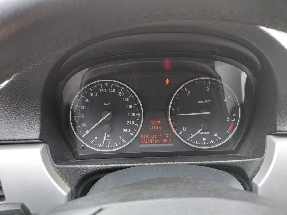 Bmw E90 ,2010 177 cp