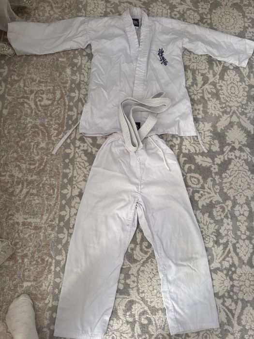 Продам детское кимано