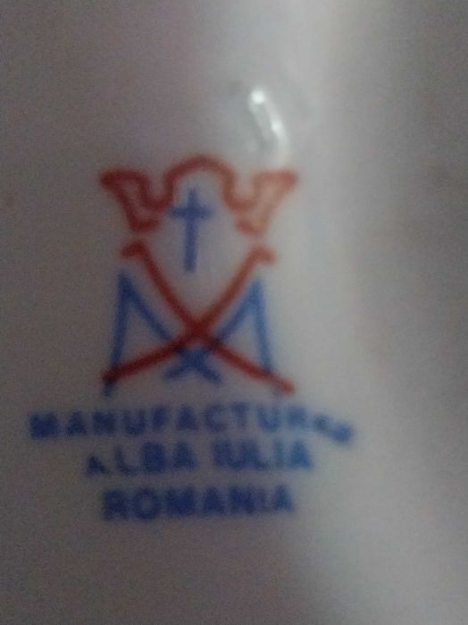 Veioza portelan romaneasca