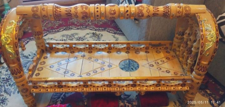 Бешик срочно продается.