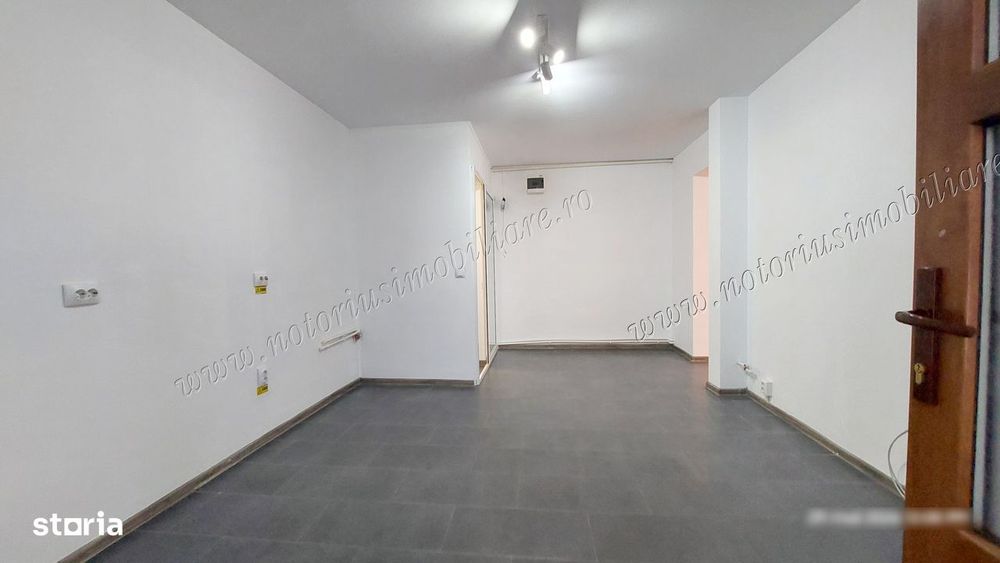 Amenajat, parter, stare foarte bună, la Bulevard în Micro5 - Hunedoara